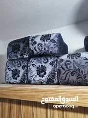  4 طقم جلسة عربية 5 فرشات 5 مساند 6 ركيات بسعر 50 غير قابل للتفاوض غير قابل للتفاوض