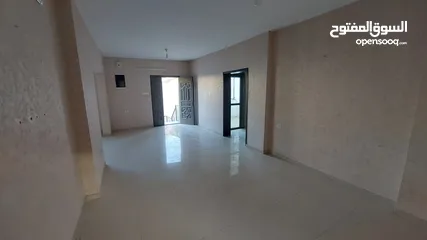  5 شقة للايجار