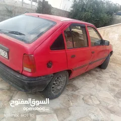  6 اوبل كاديت 1985