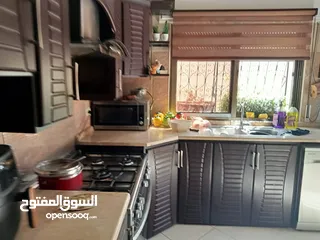  10 بيت للبيع بحاله ممتاز