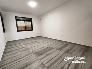  7 شقة فاخرة للبيع – الطيرة  امتداد شارع المطل