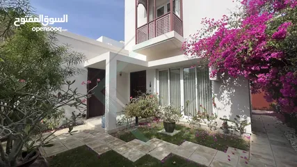  13 luxury 4+1 villa in almouj