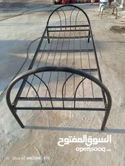  2 اسره وطاولات مستعمله للبيع