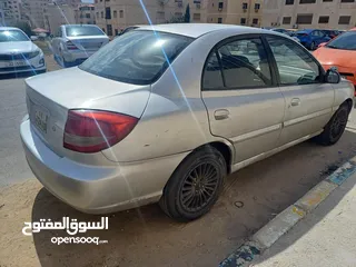  6 كيا ريو موديل 2003 جيرو اوتوماتيك