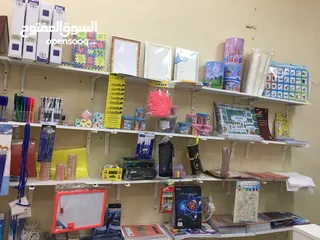  1 مكتبة للبيع للتصفية سعر بسيط stationery for sale