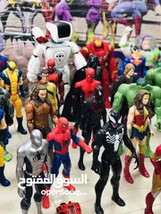  8 مجموعة ضخمة من شخصيات الأكشن والأبطال الخارقين للبيع!