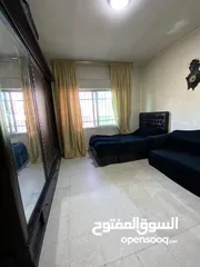  21 شقه استثمارية فارغه للبيع من المالك مباشرة