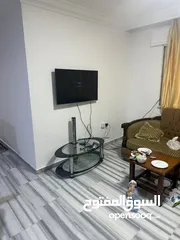  22 شقه للأيجار السنوي الجاردنز جنب اسواق شاكر