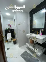  2 ملوكية ،مفروشة .. فاخرة ، للدوبلوماسين او رجال الأعمال / V3 Villa for rent.. other options available