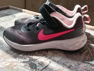  1 Nike shoes size 26 original( price negotiable)