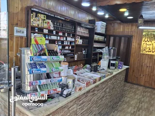  1 محل قهوة جاهز بسعر مغري للي راس ماله مش كبير