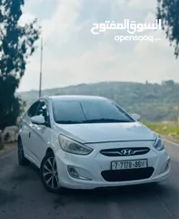  1 هونداي اكسنت 2013 اصل برايفت للبيع ماطور 1600 ديزل سيارة نخب فحص نظيف ضربات خفيفة اتومات