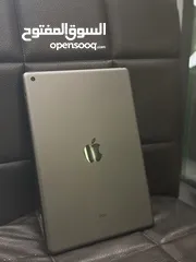  2 Ipad 9 64g battery 100%