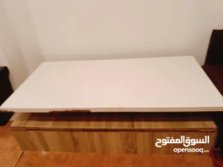  1 طاولة وسط ب6 وطاولة سفرة مع كرسيين 10