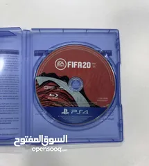  8 Play Station 4 للبيع  بحاله ممتازه