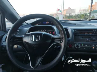  10 هوندا سيفيك 2006 بنزين للبيع في عمان 2006 Honda Civic V-Tech 1.8 L for Sale in Amman