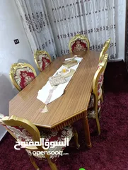  1 تخت مفرد ونصف + طاولة سفرة