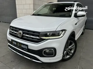  3 Volkswagen t-cross