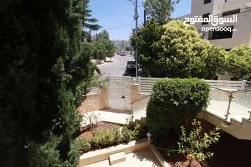  13 شقة دوبلكس فاخرة للبيع في عبدون