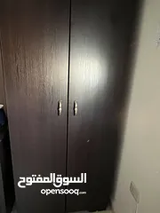  2 خزانة ملابس بحالة ممتازة