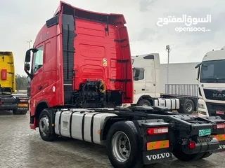  6 ‎ Volvo tractor unit automatic gear راس تريلة فولفو جير اتوماتيك 2015