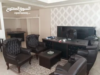  8 مخازن و مستودعات مميزه بشارع القدس-المقابلين للإيجار