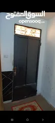  2 خزان ماء +باب حديد