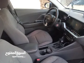 10 كيا نيرو هايبرد2021