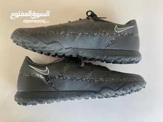 1 Nike - Football Shoes - Original -  Brand New Condition