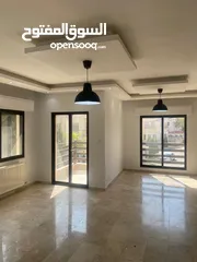  16 شقة فارغة للبيع او للإيجار في حي الصحابة - ref: 14582