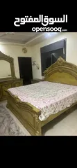  1 للبيع شقه طابقيه اطلاله بحريه طابق ثالث معها غرفه علي السطح ونصف السطح