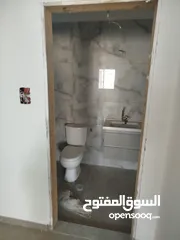  4 شقة في الماصيون طابق اول في منطقة حيوية بجانب الشارع