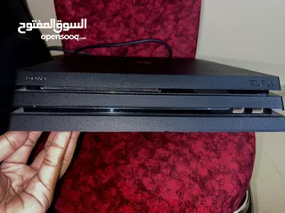  2 Ps4 plus 1TB for sale, comes with box