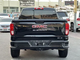  7 GMC SIERRA 2019 Gcc V8 5.3L