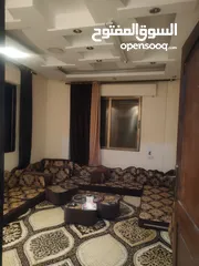  10 شقة مميزة للبيع بسعر مميز وبموقع حيوي وقريب من جميع الخدمات