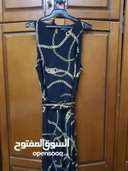  3 فساتين للبيع