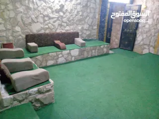  5 عماره ثلاث طوابق للبيع بسعر مغري بسم الله ما شاء الله اقرأ الوصف مهم جدا جدا