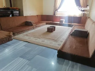  12 مجلس عربي كبير سعودي 16 مقعد  للبيع