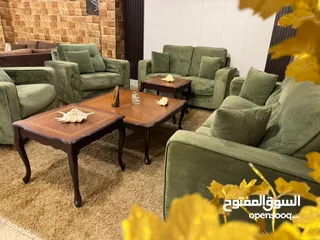  11 طقم كنب modern كوالتي عالي جداً  بالإضافة إلى (طقم طاولات 3 قطع) خشب زان  خشب سويد صلد  ، أسف
