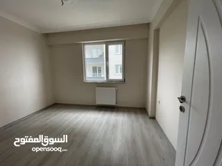  8 Apartment For Sale In Yomra / Kaşüstü