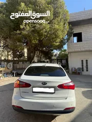  3 كياK3 سيراتو فتحة سقف  2014 بنزين ماتور 1600 نخب