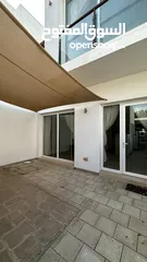  7 Townhouse 4 bedroom located in Al Mouj