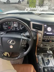  5 لكزس للبيع 2023  الفئه: LX 570 سنة الصنع: الكيلومترات: 183000 سعة المحرك: 5700cc