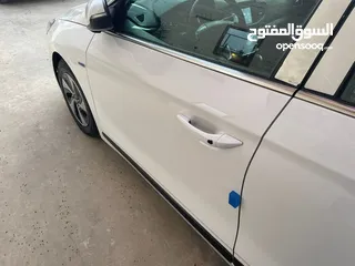  9 هونداي ايونك موديل 2017 وأرد أمريكي  عداد 120mi فحص جيد جدان بحاله الوكاله