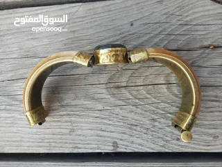  7 سواره نسائي. نحاس وحجر عقيق