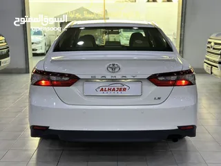  6 TOYOTA CAMRY LE 2022