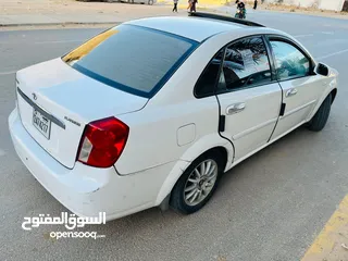  12 داوو لاسيتي