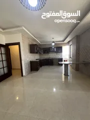  14 شقة فارغة للايجار اجمل مناطق خلدا 5500د
