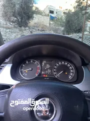  12 للبيع بدفعه 20 وشكات داخل بيت لحم او البدل سكودا فابيا 2015 بويه شركه