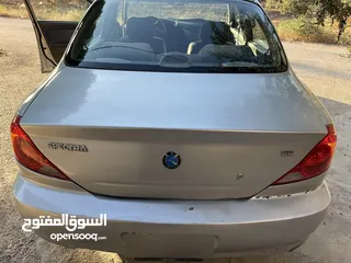  16 كيا سبكترا 2001 Mr اعلى صنف جير عادي للبيع  مرخصة سنة كاملة ماتور 1500cc  كوشوك جديد
